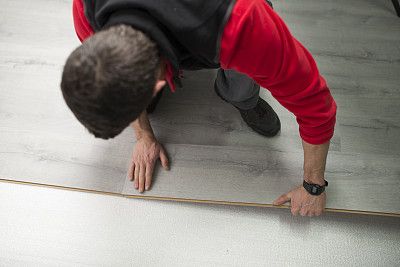 木地板如何防潮？使用防潮墊到底多重要！